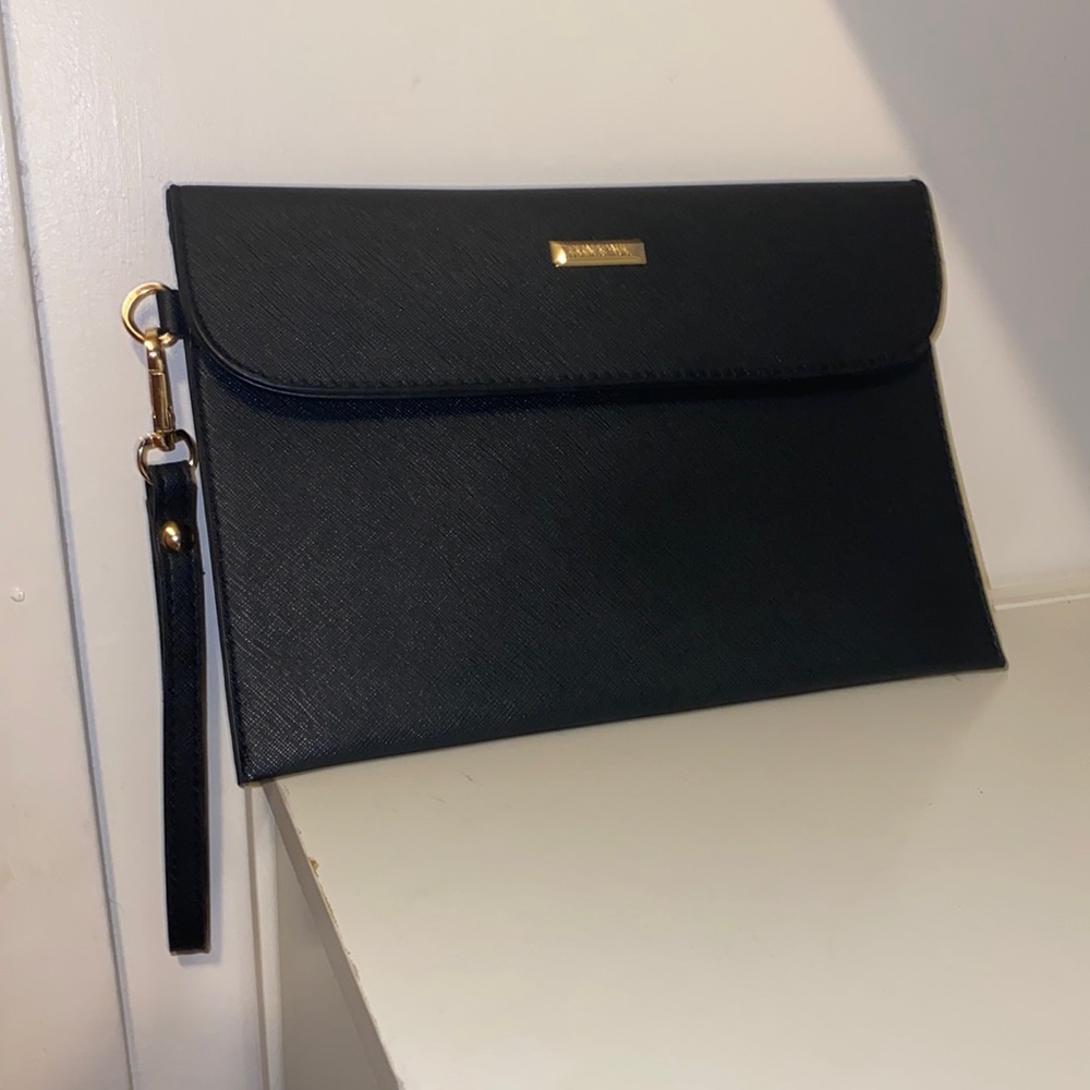 Black Clutch